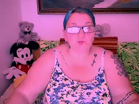 Marryllunax online show from October 9, 7:58 pm