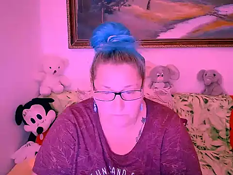 Marryllunax online show from October 18, 7:27 pm