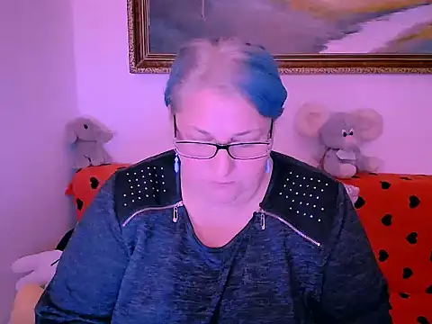 Marryllunax online show from October 24, 2:38 pm