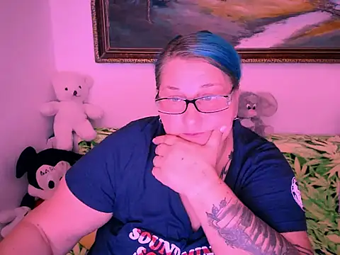 Marryllunax online show from October 7, 7:37 pm