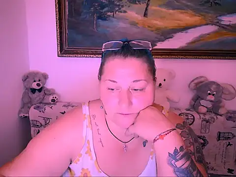 Marryllunax online show from September 20, 7:41 pm