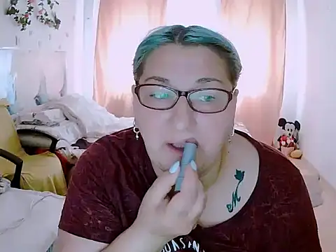 Marryllunax online show from May 19, 8:32 am