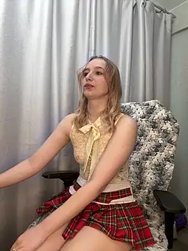 LillyFan-X online show from May 30, 4:30 am