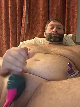 Snapshot of Dadbod4you chatting on September 18, 2:25 am Dadbod4you online show from September 18, 2:25 am