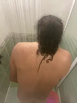 elviolagays91 online show from February 6, 5:25 am