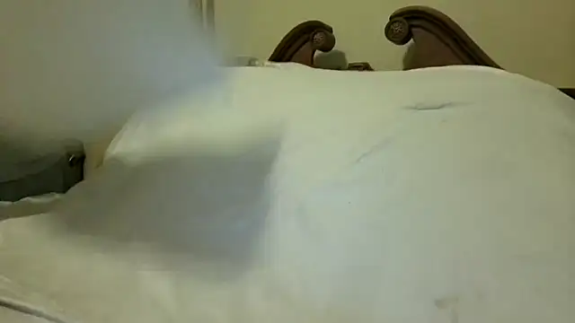 Snapshot of Soultouch1 chatting on March 3, 2:51 am Soultouch1 online show from March 3, 2:51 am