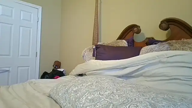 Snapshot of Soultouch1 chatting on January 15, 7:06 pm Soultouch1 online show from January 15, 7:06 pm