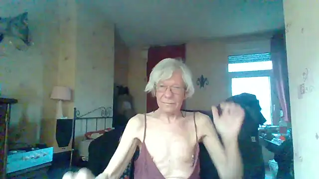 rosanetrav online show from March 24, 6:02 am