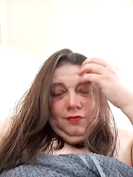 HotHornyEmmaX online show from March 20, 11:22 am