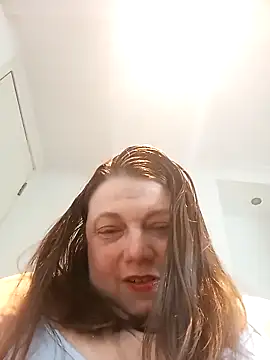 HotHornyEmmaX online show from April 9, 5:30 pm