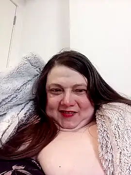 HotHornyEmmaX online show from March 20, 7:47 am