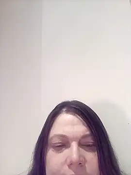 HotHornyEmmaX online show from February 15, 5:41 am