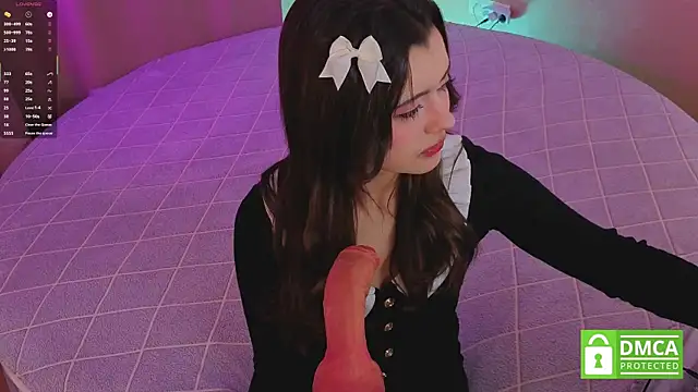 Snapshot of beatrishaa chatting on December 15, 7:03 am beatrishaa online show from December 15, 7:03 am