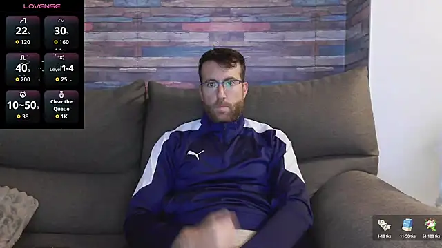 Snapshot of machohiberiko chatting on October 30, 5:43 pm machohiberiko online show from October 30, 5:43 pm