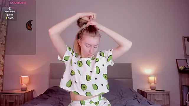 Rachel Rut online show from March 1, 7:52 am