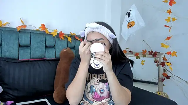 Snapshot of fierygroup chatting on October 26, 12:22 am fierygroup online show from October 26, 12:22 am