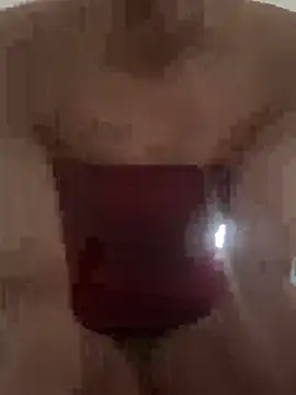 Snapshot of shay212 chatting on February 12, 3:16 pm shay212 online show from February 12, 3:16 pm