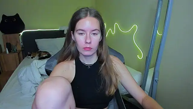 EmilyPaw online show from November 22, 7:13 pm