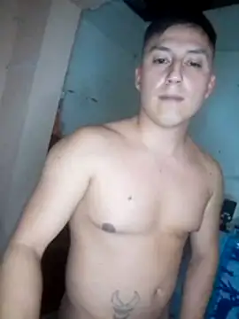 Snapshot of LuisMex1998 chatting on November 17, 10:30 am LuisMex1998 online show from November 17, 10:30 am