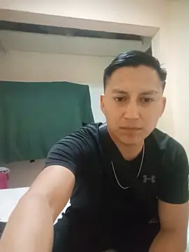 LuisMex1998 online show from May 11, 1:40 am