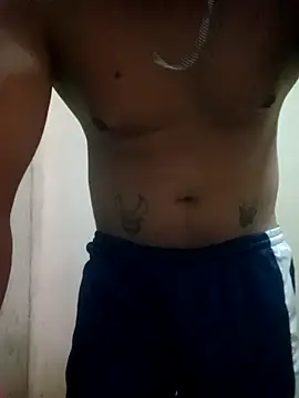 Snapshot of LuisMex1998 chatting on November 20, 8:04 am LuisMex1998 online show from November 20, 8:04 am