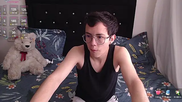 Snapshot of Tina_4_Charlie chatting on February 25, 12:38 pm Tina 4 Charlie online show from February 25, 12:38 pm