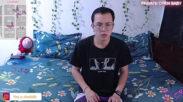 Tina 4 Charlie online show from November 4, 12:42 pm