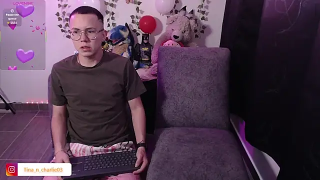 Tina 4 Charlie online show from February 19, 2:14 pm