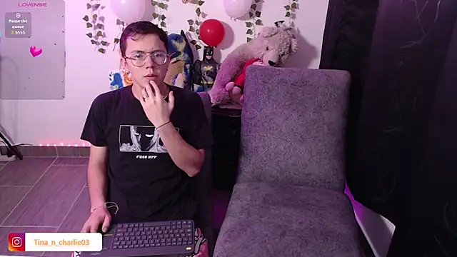 Tina 4 Charlie online show from February 17, 3:20 pm