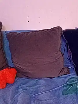 Snapshot of leodavid91 chatting on December 3, 8:52 pm leodavid91 online show from December 3, 8:52 pm