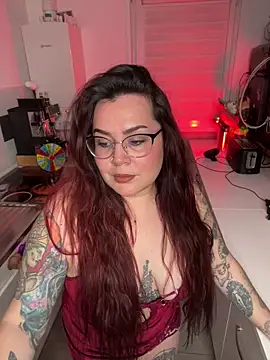 Snapshot of Cherrycherrymiss chatting on May 5, 12:30 pm Cherrycherrymiss online show from May 5, 12:30 pm