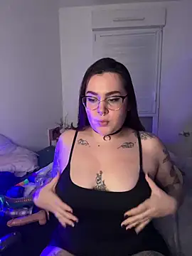 Cherrycherrymiss online show from February 8, 1:22 am