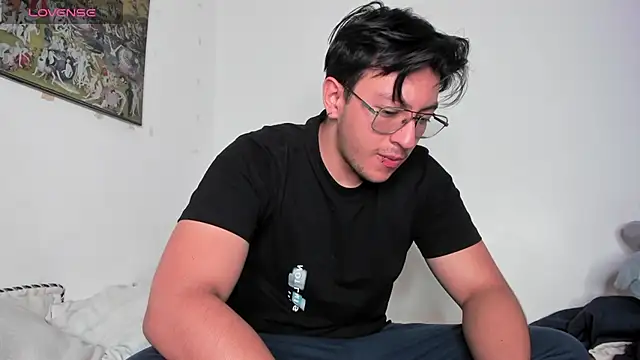 Amon  ashford online show from March 21, 7:20 am