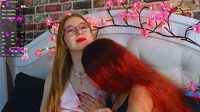 MarjorieBrown online show from December 2, 8:21 pm