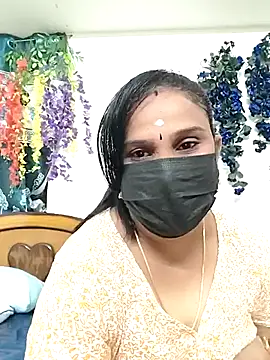 Snapshot of Tamil_Aathira chatting on November 30, 6:41 pm Tamil Aathira online show from November 30, 6:41 pm