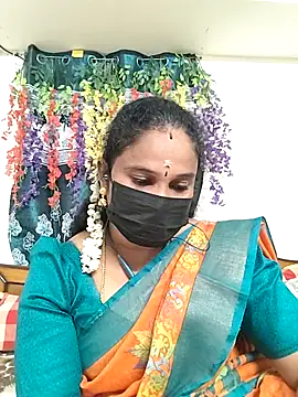 Snapshot of Tamil_Aathira chatting on November 6, 5:39 pm Tamil Aathira online show from November 6, 5:39 pm