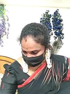 Snapshot of Tamil_Aathira chatting on November 16, 9:30 pm Tamil Aathira online show from November 16, 9:30 pm