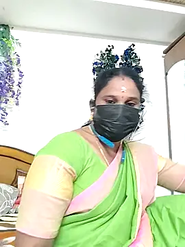 Snapshot of Tamil_Aathira chatting on November 11, 3:29 pm Tamil Aathira online show from November 11, 3:29 pm