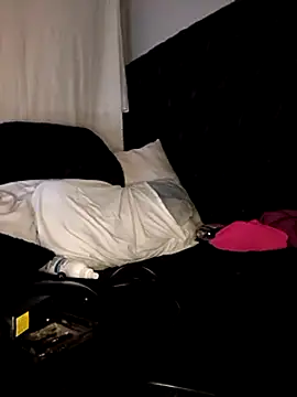 Snapshot of Amandabrown60 chatting on March 20, 10:07 pm Amandabrown60 online show from March 20, 10:07 pm