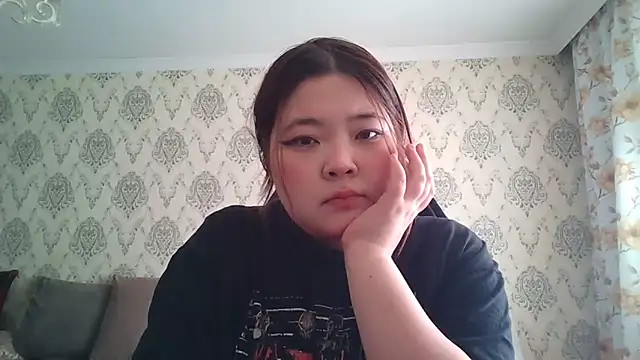 elysiann3 online show from March 6, 9:14 am