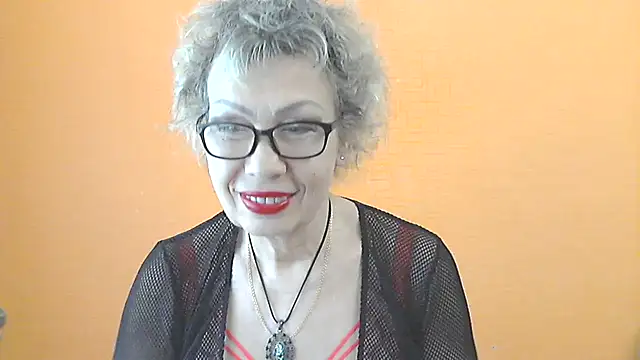 NessyJenixs online show from May 10, 7:01 am