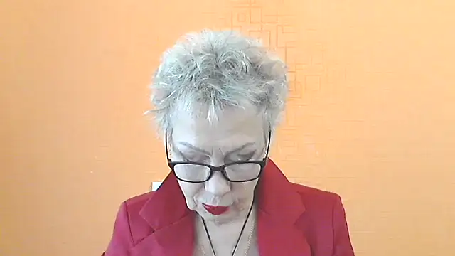 Snapshot of NessyJenixs chatting on October 22, 7:08 am NessyJenixs online show from October 22, 7:08 am