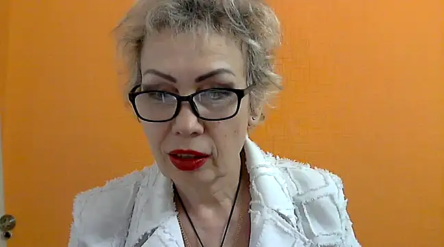 Snapshot of NessyJenixs chatting on February 14, 5:14 pm NessyJenixs online show from February 14, 5:14 pm