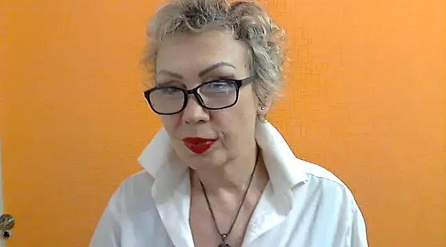 Snapshot of NessyJenixs chatting on March 7, 9:17 pm NessyJenixs online show from March 7, 9:17 pm