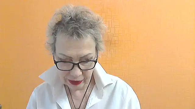 Snapshot of NessyJenixs chatting on December 21, 7:54 am NessyJenixs online show from December 21, 7:54 am