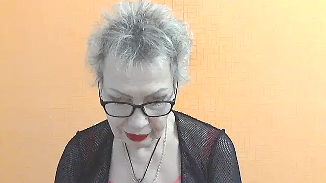 Snapshot of NessyJenixs chatting on December 4, 7:51 am NessyJenixs online show from December 4, 7:51 am