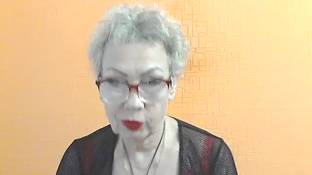 Snapshot of NessyJenixs chatting on November 11, 7:03 am NessyJenixs online show from November 11, 7:03 am