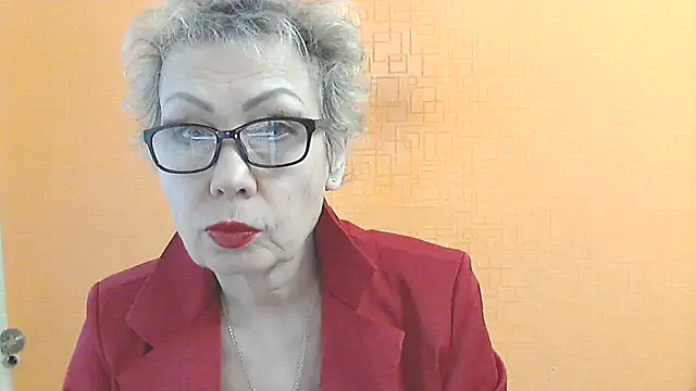 Snapshot of NessyJenixs chatting on January 9, 8:10 am NessyJenixs online show from January 9, 8:10 am