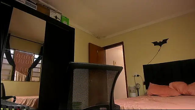 sexyflight online show from December 2, 3:25 pm