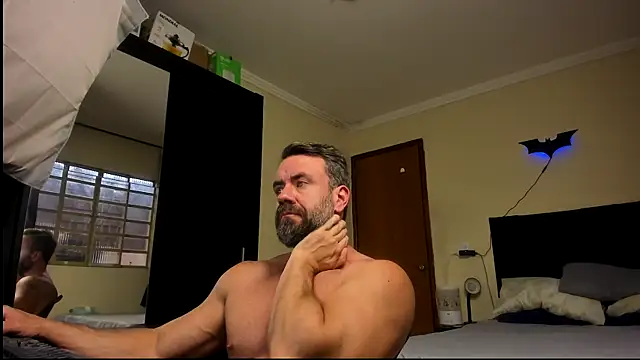 sexyflight online show from October 6, 4:30 pm